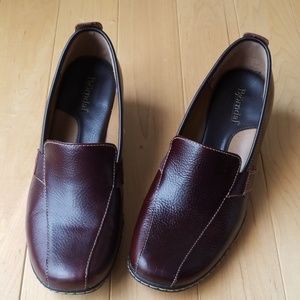 🌻Bjorndal Noelle heels brown leather loafers sz 7
